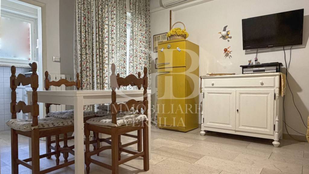 appartamento in vendita a Camaiore in zona Lido di Camaiore