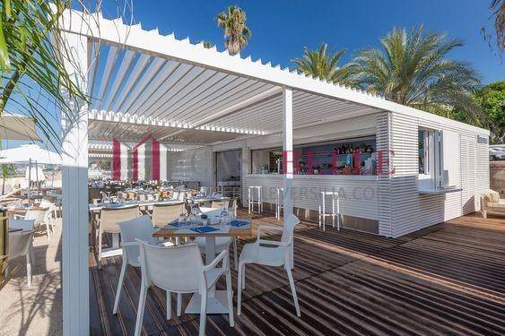 negozio in vendita a Camaiore in zona Lido di Camaiore