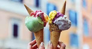 negozio in vendita a Camaiore in zona Lido di Camaiore