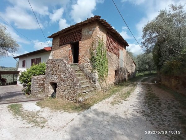 casa indipendente in vendita a Camaiore in zona Pieve di Camaiore