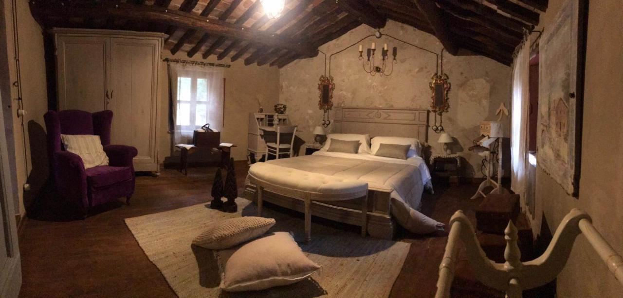 casale in vendita a Camaiore