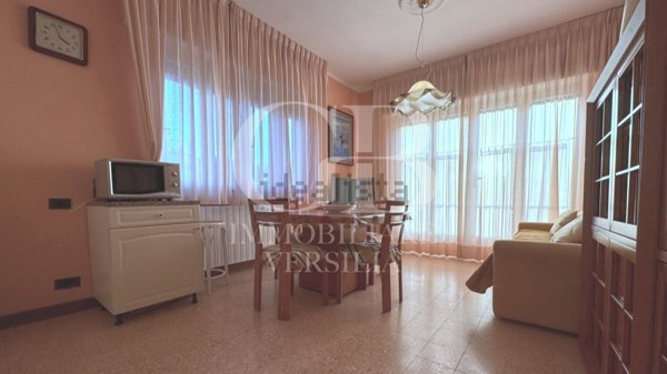 appartamento in vendita a Camaiore in zona Lido di Camaiore