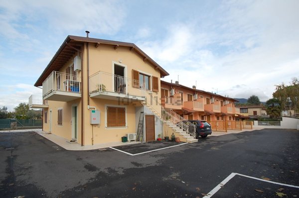 appartamento in vendita a Camaiore in zona Capezzano Pianore