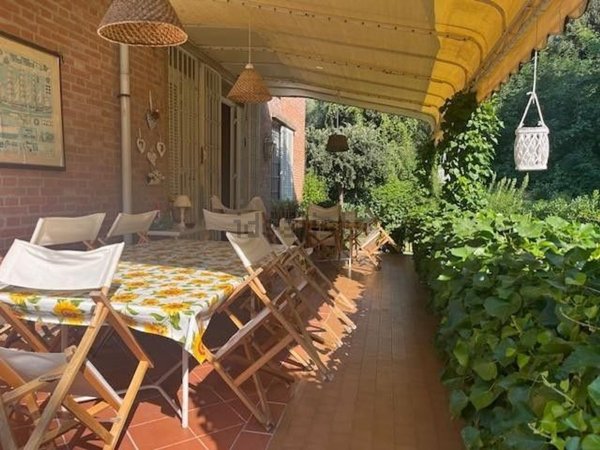 appartamento in vendita a Camaiore in zona Lido di Camaiore