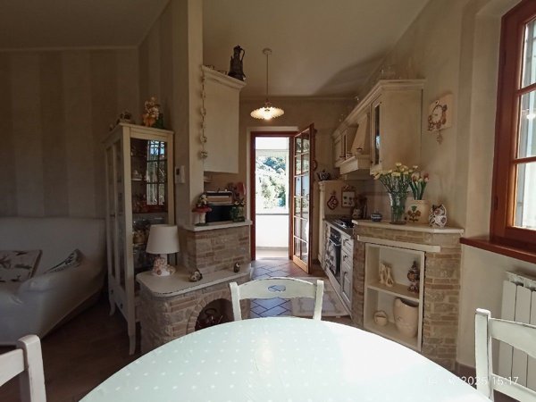 casa indipendente in vendita a Camaiore