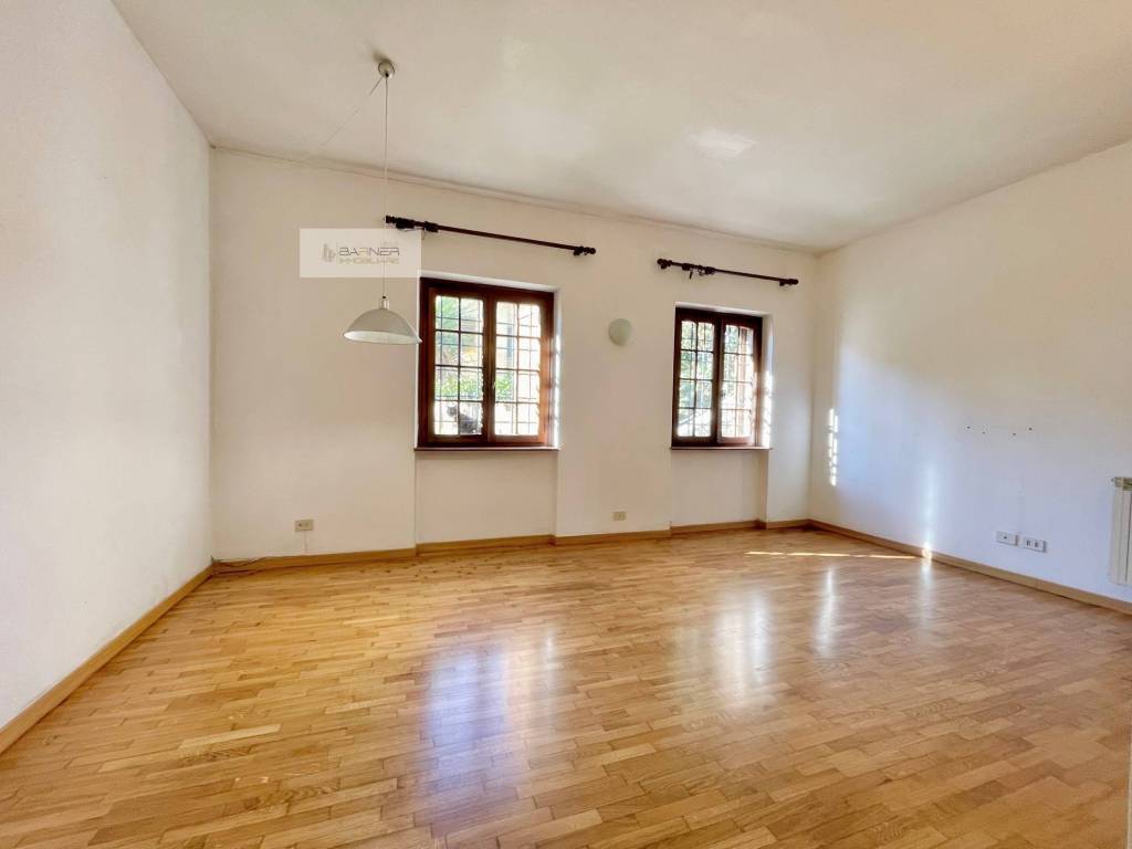 appartamento in vendita a Camaiore in zona Lido di Camaiore