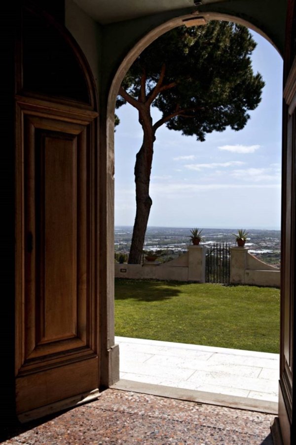 casa indipendente in vendita a Camaiore in zona Monteggiori