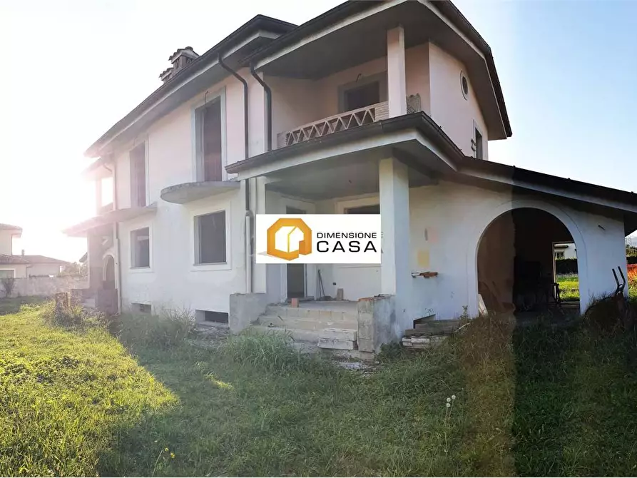 casa indipendente in vendita a Camaiore in zona Capezzano Pianore