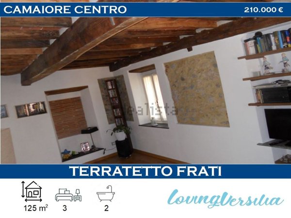 casa indipendente in vendita a Camaiore