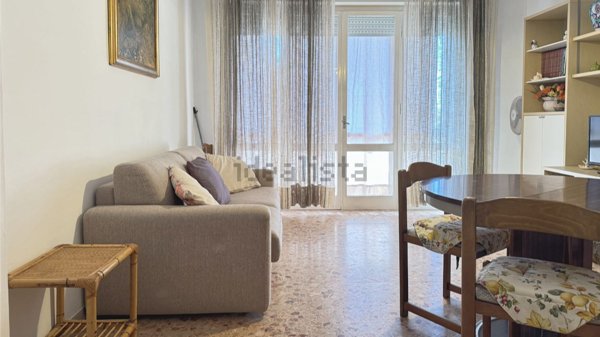 appartamento in vendita a Camaiore in zona Lido di Camaiore