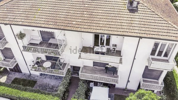 appartamento in vendita a Camaiore in zona Lido di Camaiore