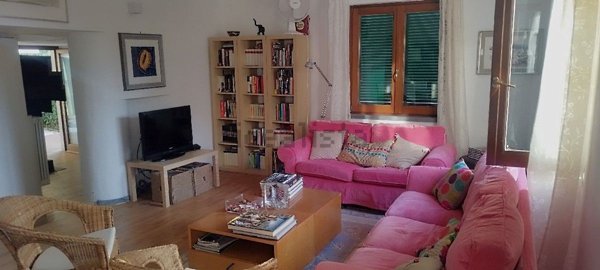 casa indipendente in vendita a Camaiore