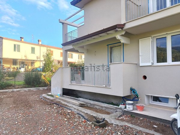 casa indipendente in vendita a Camaiore in zona Capezzano Pianore