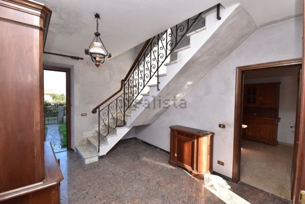 casa indipendente in vendita a Camaiore in zona Capezzano Pianore