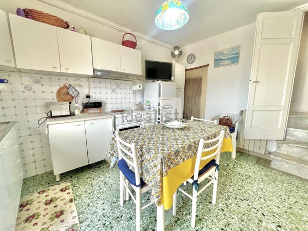 casa indipendente in vendita a Camaiore