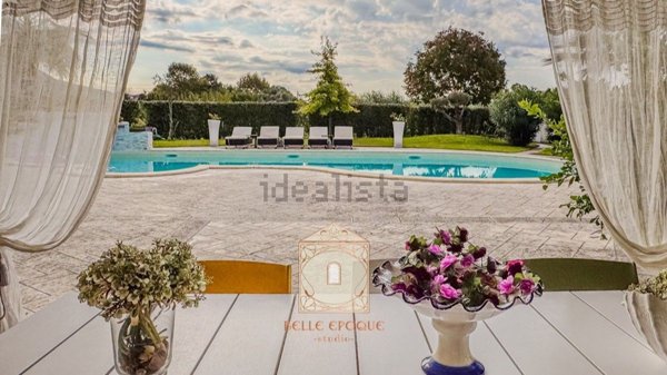 casa indipendente in vendita a Camaiore in zona Lido di Camaiore