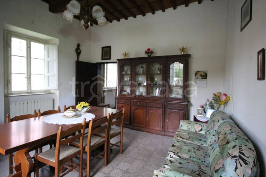 casa indipendente in vendita a Camaiore