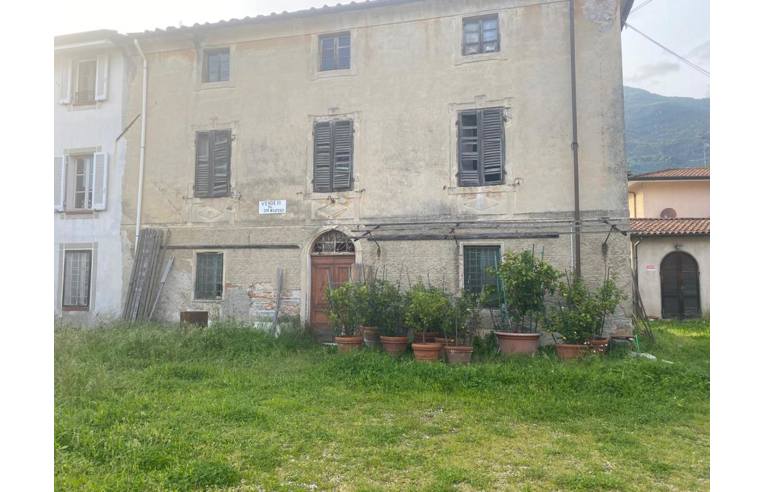 casa indipendente in vendita a Camaiore in zona Pieve di Camaiore