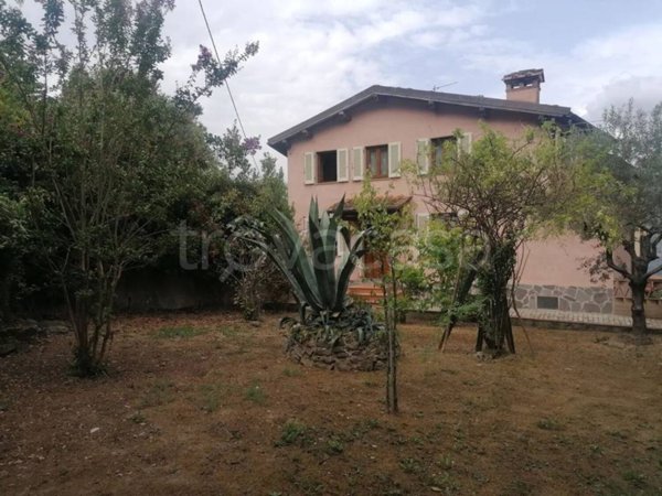 casa indipendente in vendita a Camaiore