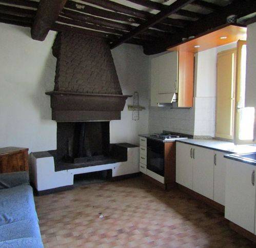 casale in vendita a Camaiore