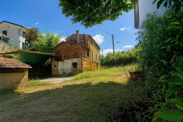 casa indipendente in vendita a Camaiore