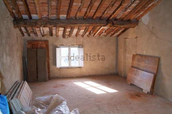 casa indipendente in vendita a Camaiore