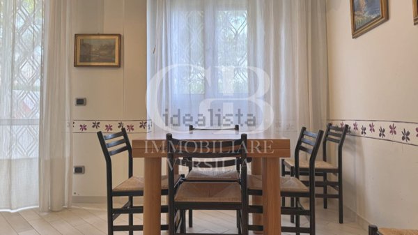 appartamento in vendita a Camaiore in zona Lido di Camaiore