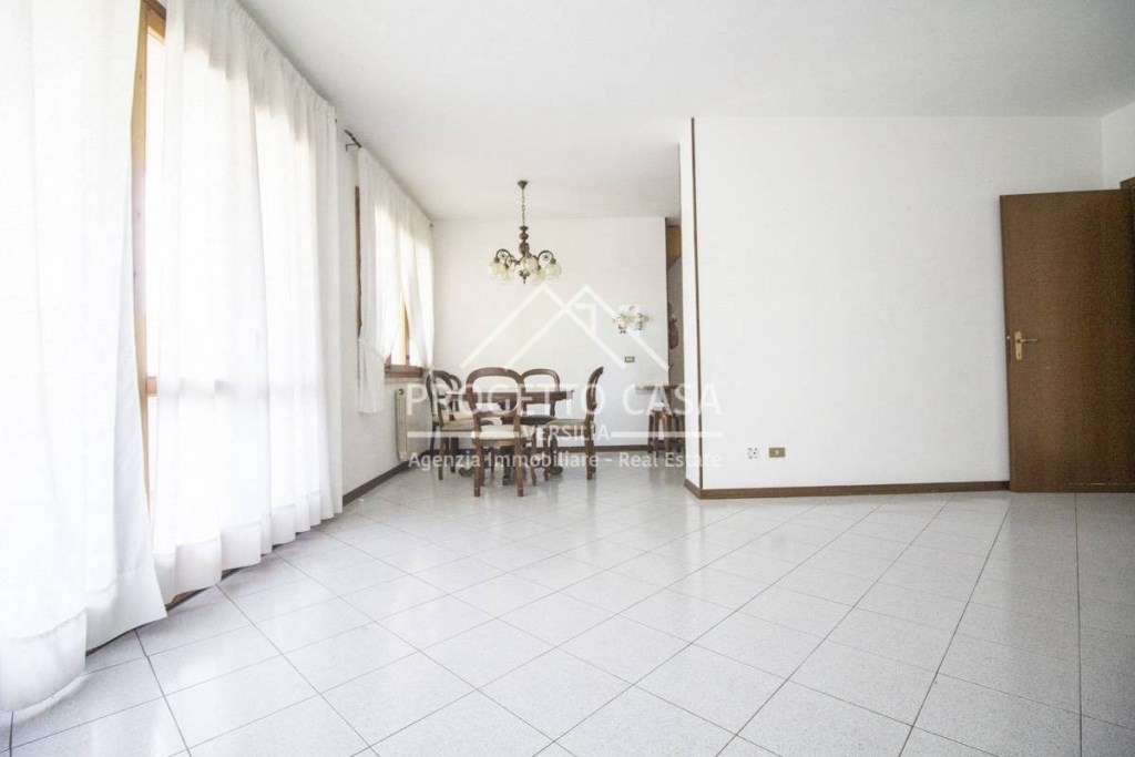 appartamento in vendita a Camaiore