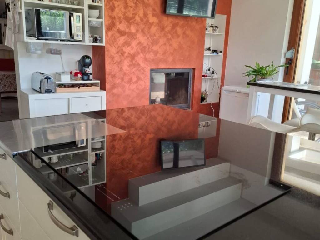 casa indipendente in vendita a Camaiore