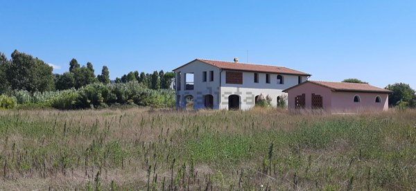 casa indipendente in vendita a Camaiore in zona Lido di Camaiore