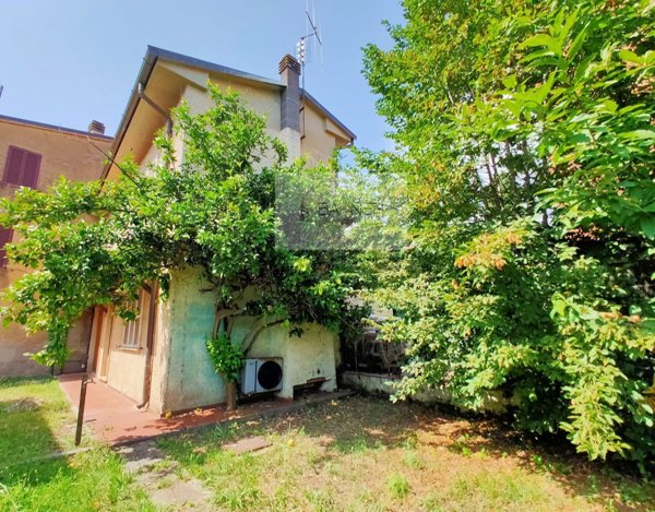 casa indipendente in vendita a Camaiore