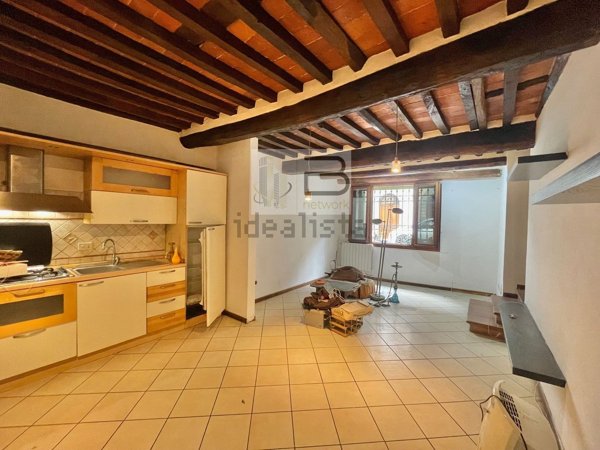 appartamento in vendita a Camaiore