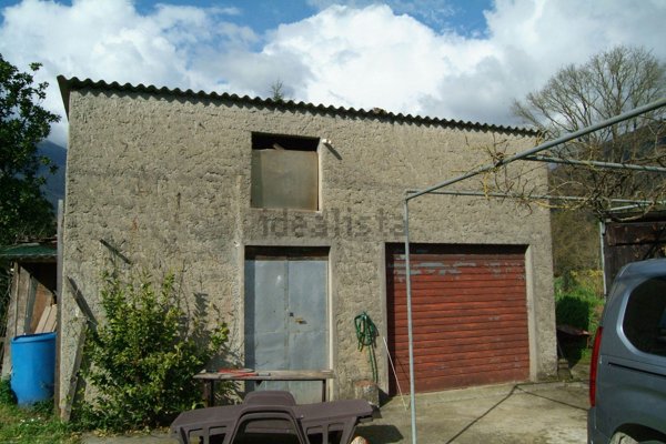 casa indipendente in vendita a Camaiore