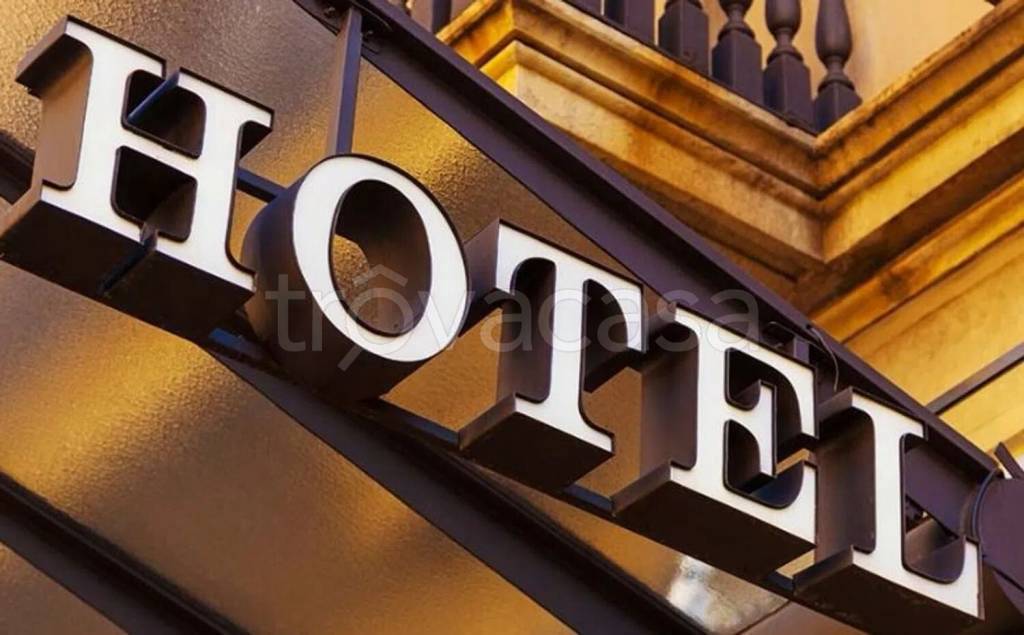 appartamento in vendita a Camaiore in zona Lido di Camaiore