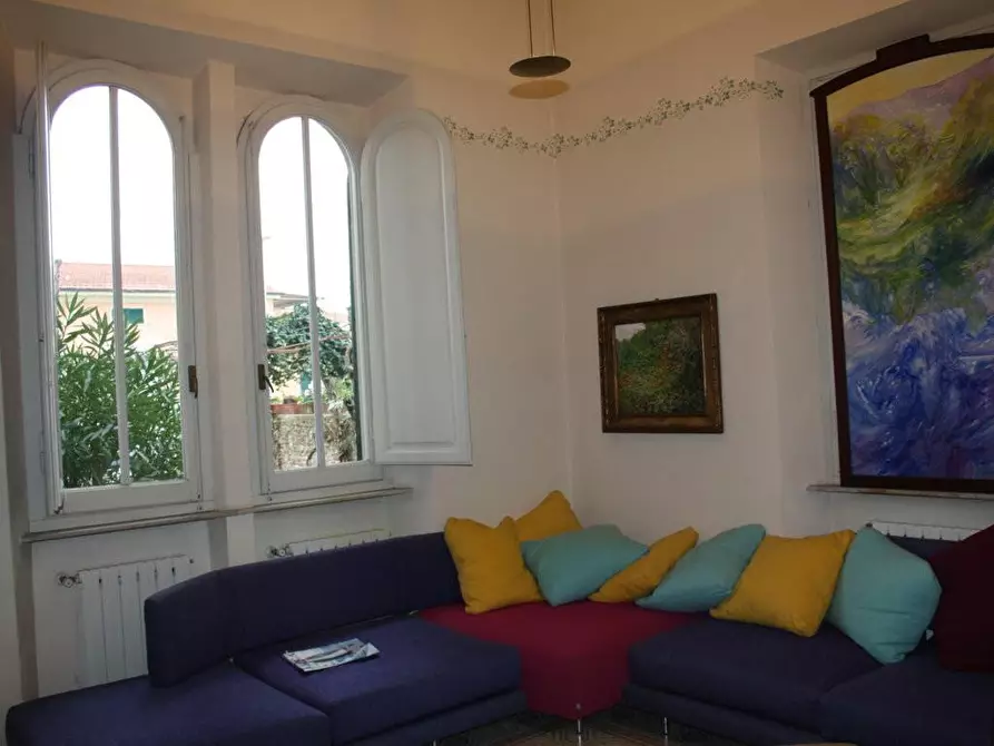 casa indipendente in vendita a Camaiore in zona Lido di Camaiore