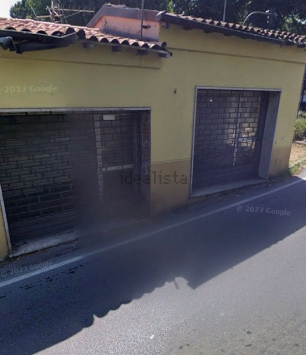 negozio in vendita a Camaiore