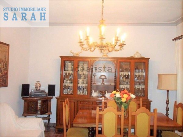 casa indipendente in vendita a Camaiore in zona Lido di Camaiore