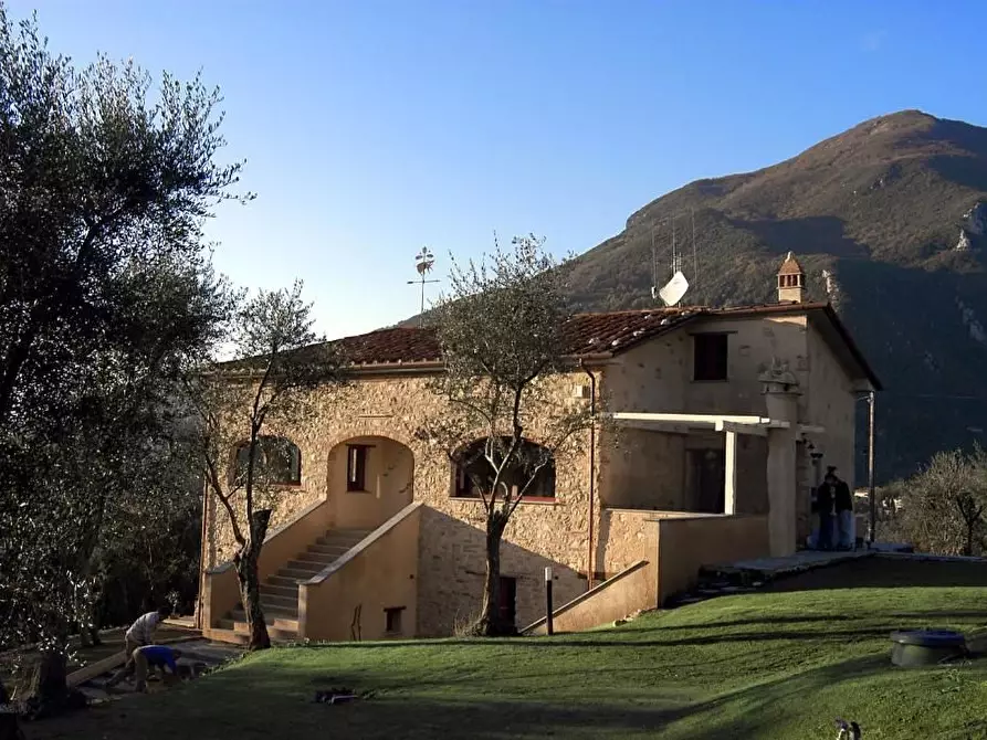 casa indipendente in vendita a Camaiore