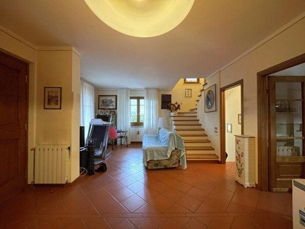 casa indipendente in vendita a Camaiore