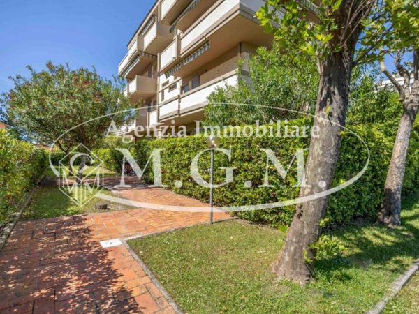 appartamento in vendita a Camaiore in zona Secco