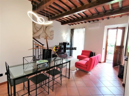 casa indipendente in vendita a Camaiore