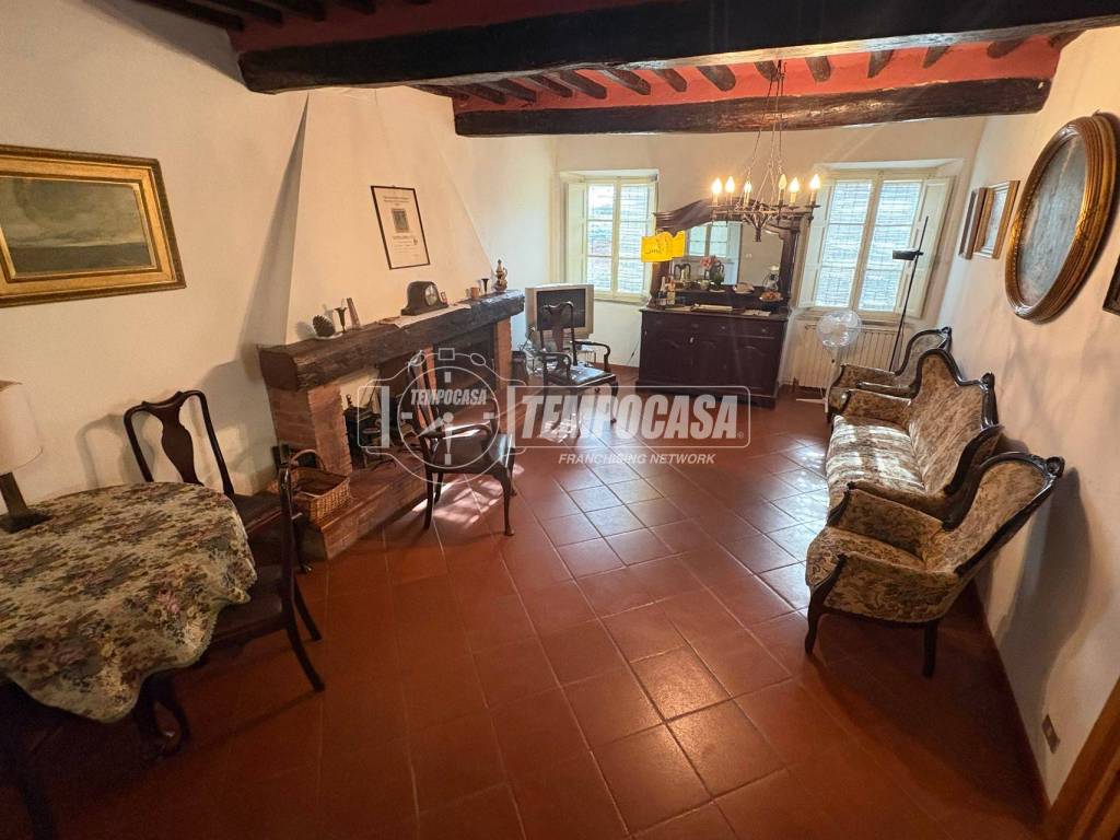 casa indipendente in vendita a Camaiore