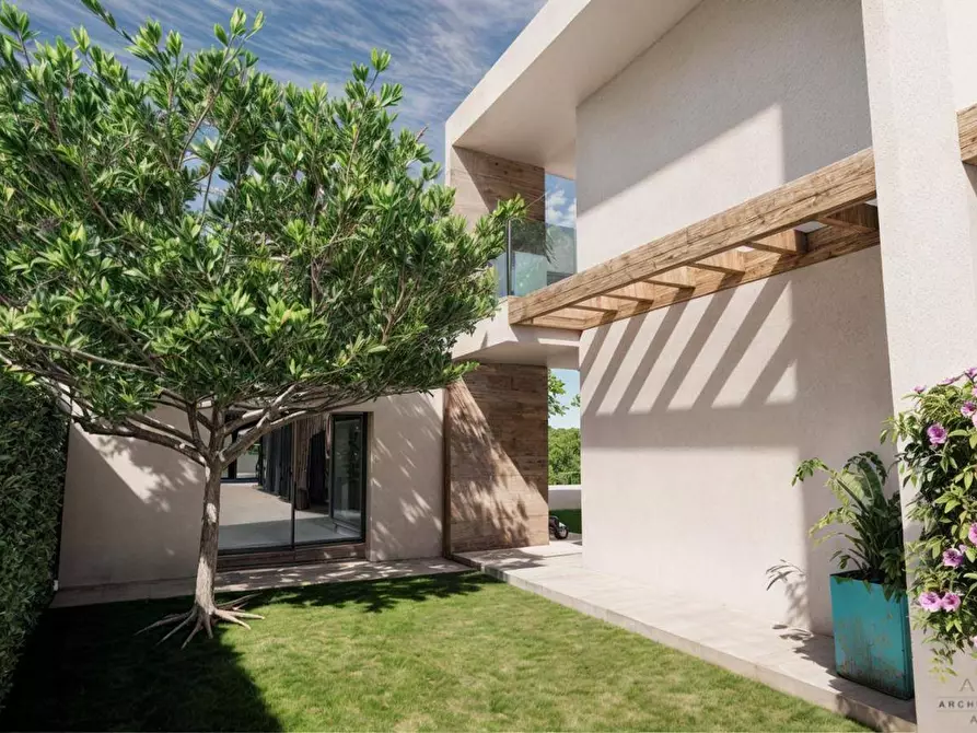 casa indipendente in vendita a Camaiore in zona Lido di Camaiore