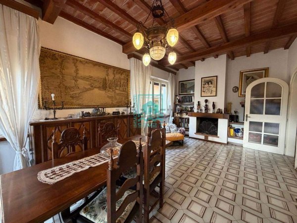 casa indipendente in vendita a Camaiore in zona Lido di Camaiore