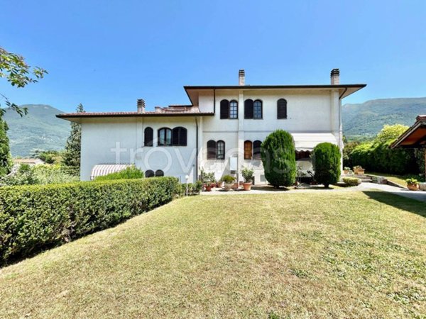 casa indipendente in vendita a Camaiore in zona Lido di Camaiore