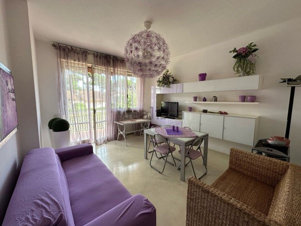 appartamento in vendita a Camaiore in zona Lido di Camaiore