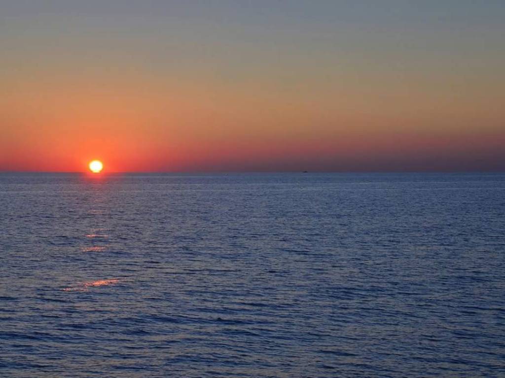 negozio in vendita a Camaiore in zona Lido di Camaiore