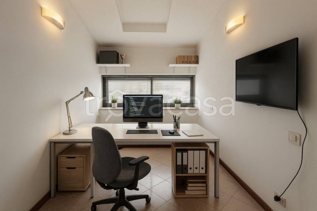 negozio in vendita a Camaiore in zona Lido di Camaiore