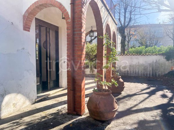 casa indipendente in vendita a Camaiore in zona Lido di Camaiore