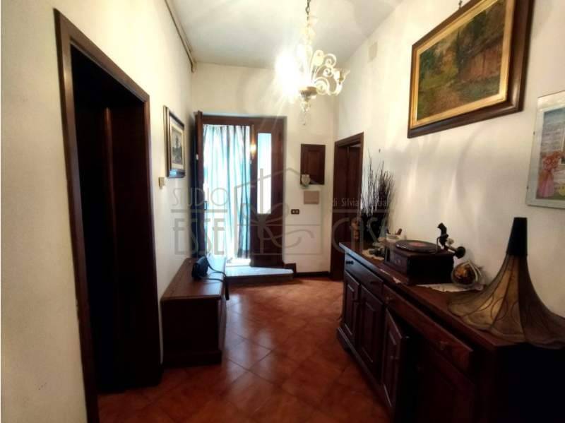 appartamento in vendita a Camaiore